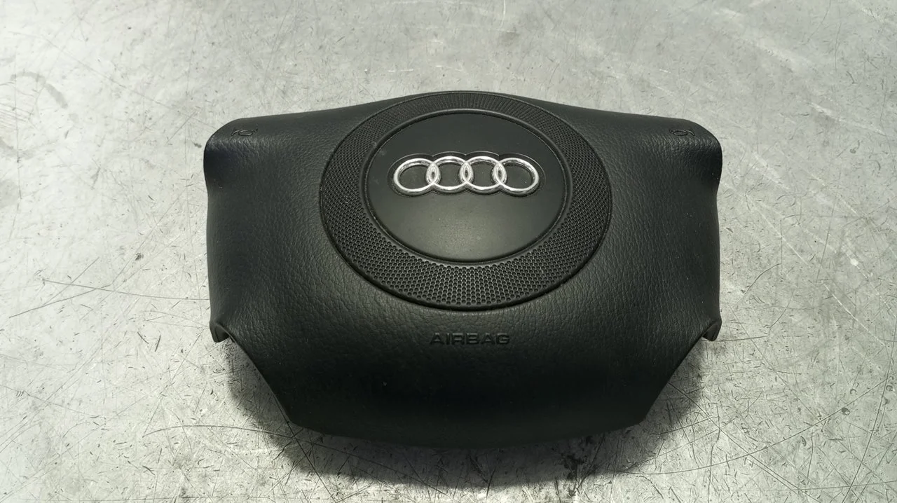 Foto de AIRBAG DELANTERO IZQUIERDO AUDI A6 BERLINA (4B2) 2.5 V6 24V TDI (150 CV / 110 KW) referencia 4B0880201Q