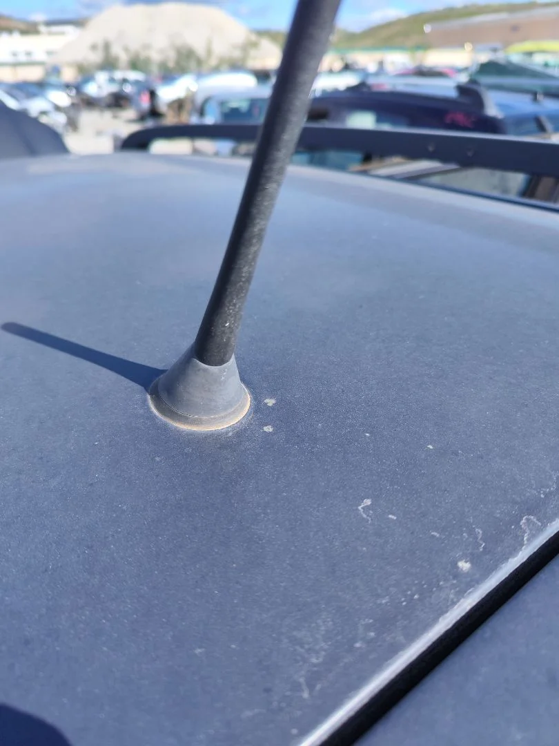 Foto de BASE DE ANTENA SKODA YETI (5L)(2009) 2.0 TDI (110 CV / 81 KW)