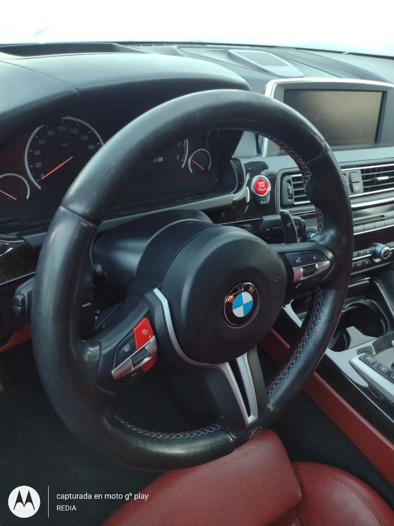 Foto de VOLANTE BMW SERIE M6 GRAN COUPE (F06) 4.4 V8 32V (560 CV / 412 KW) referencia 32337851403