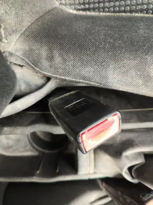Foto de PRETENSOR AIRBAG IZQUIERDO OPEL CORSA D 1.3 16V CDTI (75 CV / 55 KW)