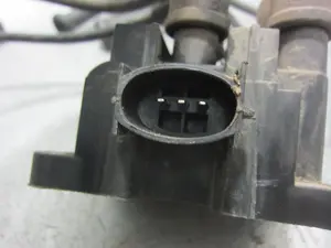 Foto de BOBINA ENCENDIDO FORD FOCUS BERLINA (CAK) 1.6 16V CAT (101 CV / 74 KW) referencia DMB805 foto 2