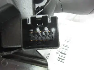 Foto de MANDO MULTIFUNCION FORD FIESTA (CBK) 1.4 16V CAT (80 CV / 59 KW) referencia 2S6T14A664AB foto 13