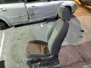 Foto de ASIENTO DELANTERO IZQUIERDO FORD FOCUS SPORTBREAK (CAP) 1.6 TDCi CAT (90 CV / 66 KW) foto 4
