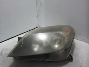 Foto de FARO IZQUIERDO OPEL ASTRA H BERLINA 1.7 16V CDTI (101 CV / 74 KW) referencia 1EG27037001