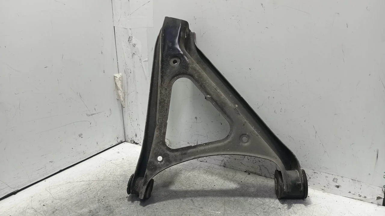 Foto de BRAZO SUSPENSION TRASERO DERECHO PORSCHE CAYENNE (TIPO 92A) 4.8 V8 CAT (400 CV / 294 KW) referencia 95831104100