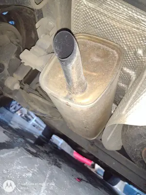 Foto de SILENCIADOR TRASERO RENAULT CLIO III 1.2 16V (75 CV / 55 KW)
