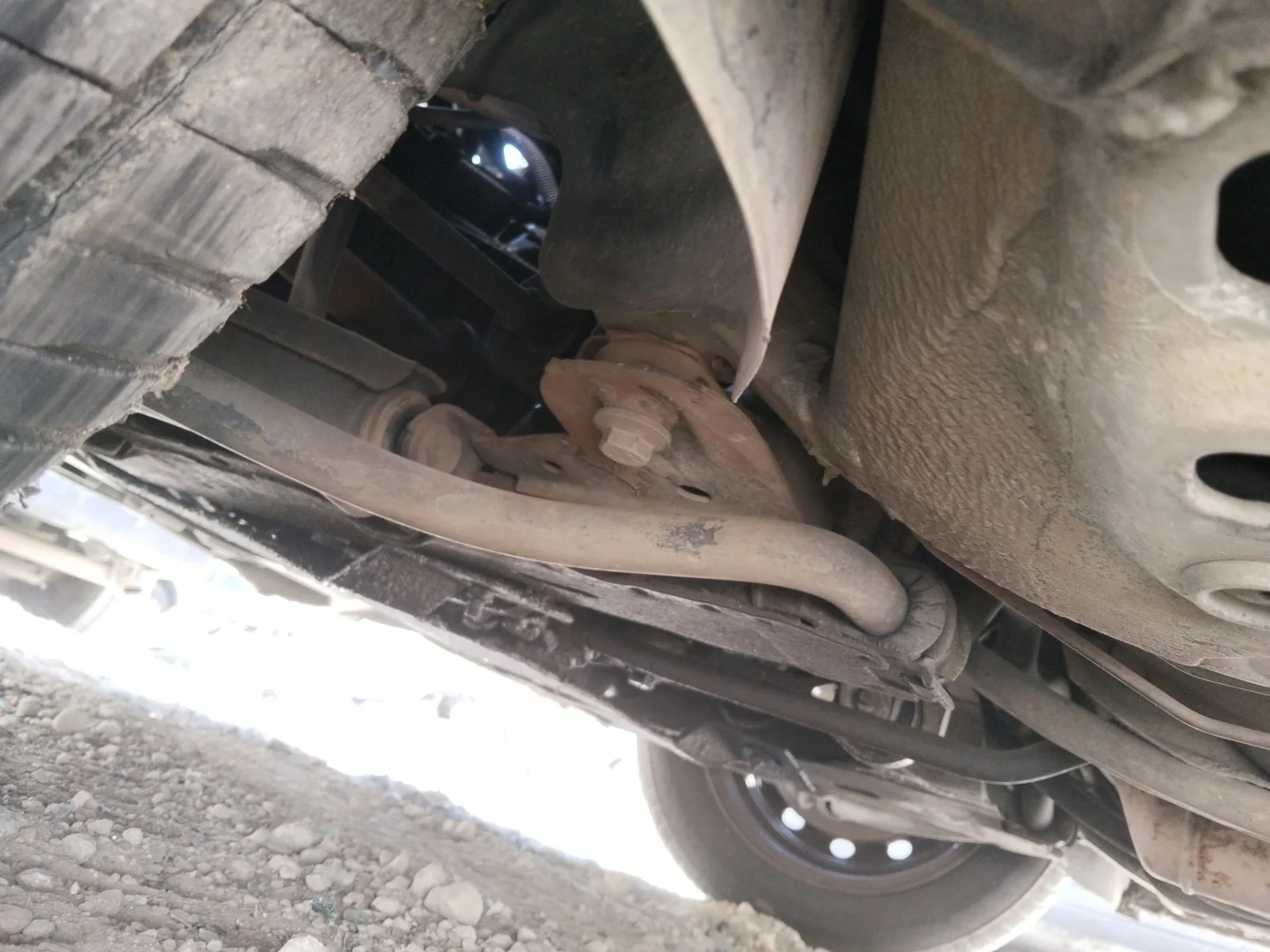 Foto de MANGUETA DELANTERA IZQUIERDA RENAULT SCENIC I (JA...) 1.9 dCi Diesel CAT (102 CV / 75 KW) referencia 8200171678