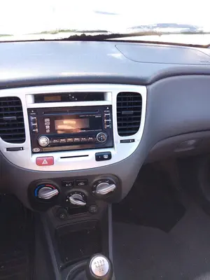 Foto de CALEFACCION ENTERA NORMAL KIA RIO (JB) 1.5 CRDi (110 CV / 81 KW)