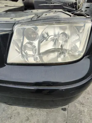 Foto de FARO IZQUIERDO VOLKSWAGEN BORA BERLINA (1J2)(1998) 1.9 TDI (110 CV / 81 KW)