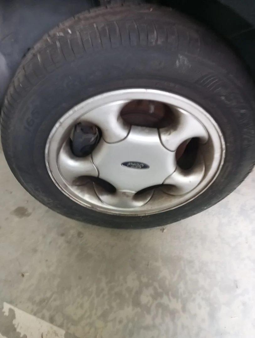 Foto de LLANTA FORD KA (CCQ) 1.3 CAT (50 CV / 37 KW) referencia 1131581