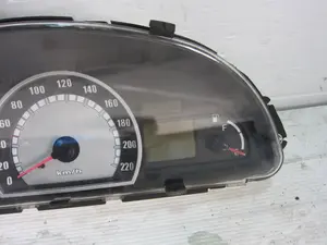 Foto de CUADRO INSTRUMENTOS HYUNDAI MATRIX (FC) 1.6 CAT (103 CV / 76 KW) referencia 17700HC141 foto 2
