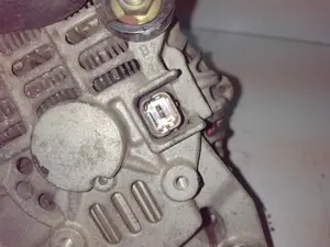 Foto de ALTERNADOR RENAULT CLIO II FASE II (B/CB0) referencia 8200120286 foto 6