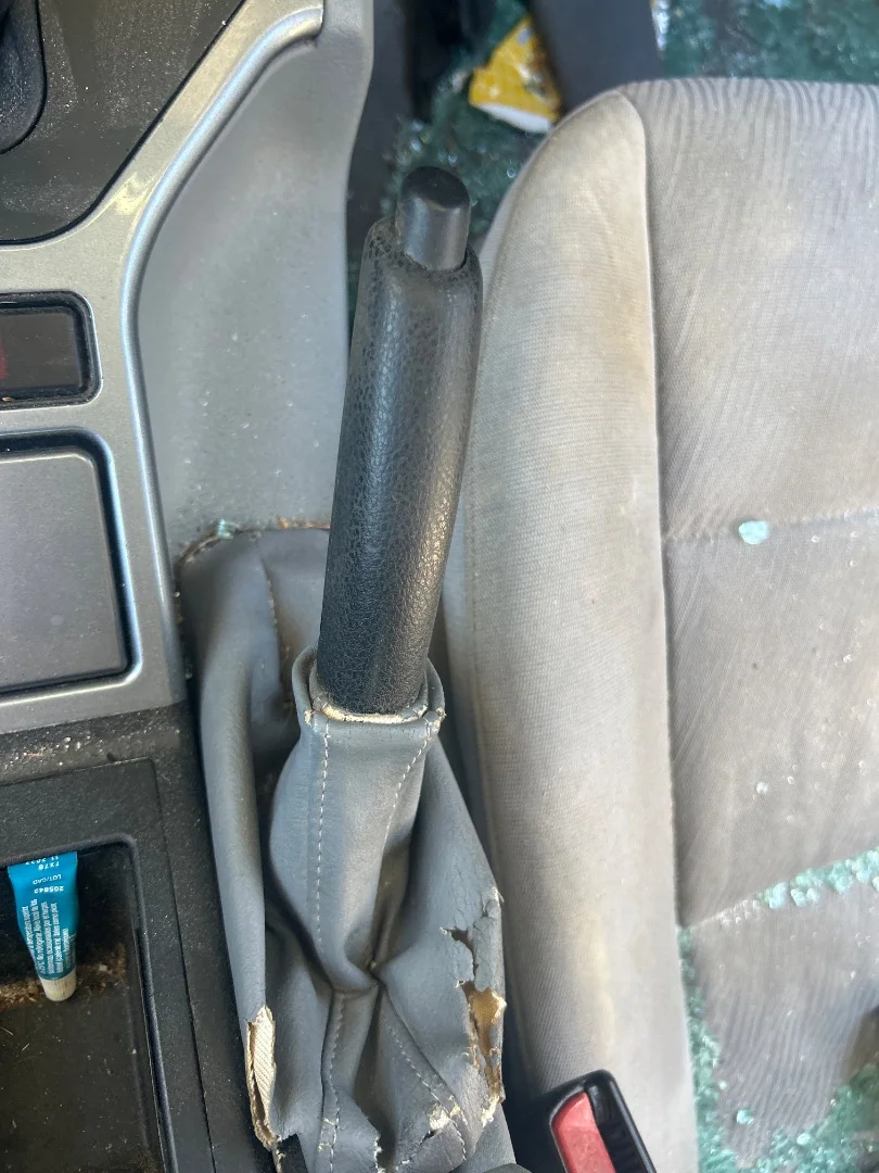 Foto de PALANCA FRENO BMW SERIE 5 TOURING (E39) 2.0 24V (150 CV / 110 KW)