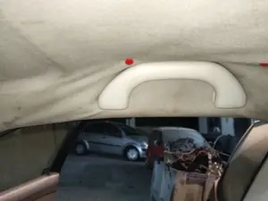 Foto de ASIDERO TECHO DELANTERO DERECHO VOLKSWAGEN POLO IV (9N1)
