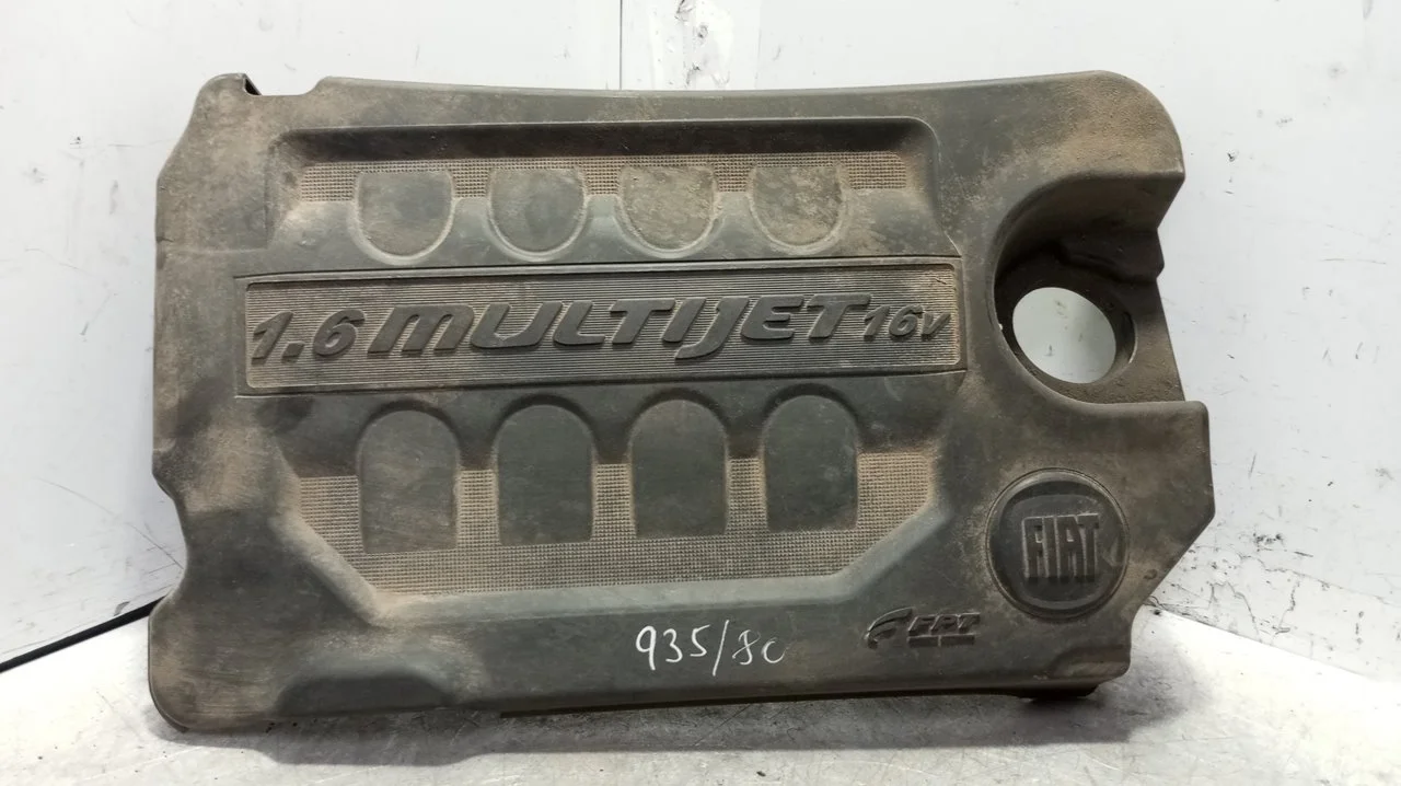 Foto de TAPA MOTOR FIAT II DOBLÒ (263) CARGO 1.6 JTDM 16V CAT (105 CV / 77 KW) referencia IMPRK1417665
