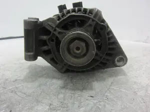 Foto de ALTERNADOR FORD FOCUS FAMILIAR (CAK) 1.6 16V CAT (101 CV / 74 KW) referencia 63321679 foto 1