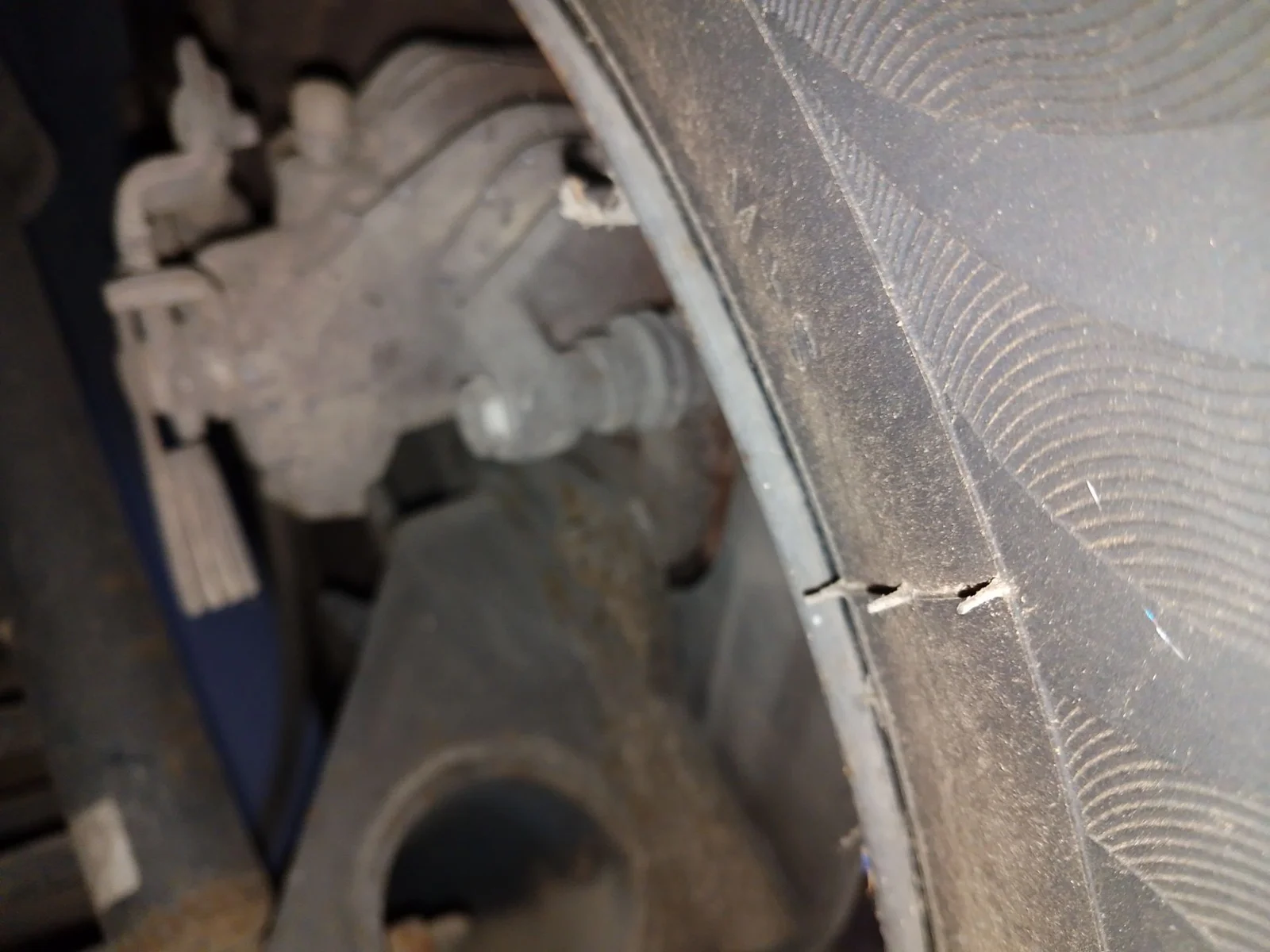 Foto de MANGUETA TRASERA DERECHA VOLKSWAGEN PASSAT BERLINA (3B3) 1.9 TDI (131 CV / 96 KW)