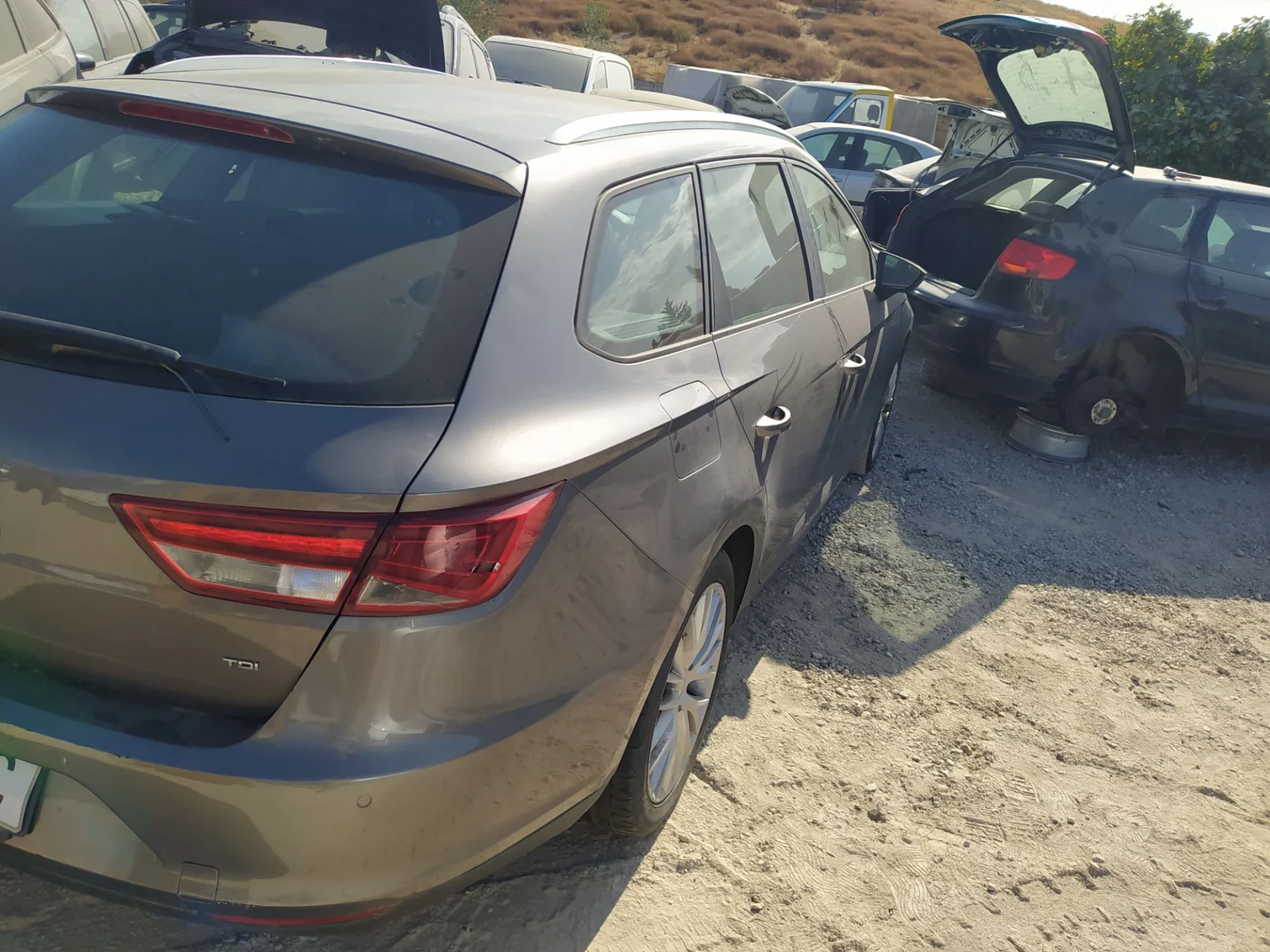Foto de PILOTO TRASERO DERECHO SEAT LEON ST 5F8 1.6 TDI (105 CV / 77 KW) referencia 5F9945208A