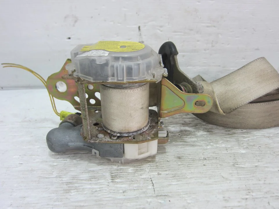 Foto de CINTURON SEGURIDAD DELANTERO IZQUIERDO LEXUS SC 430 (UZZ40) 4.3 V8 32V CAT (286 CV / 210 KW)