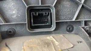 Foto de CONSOLA CENTRAL AUDI A6 AVANT (4F5) referencia 4F2857951 foto 4
