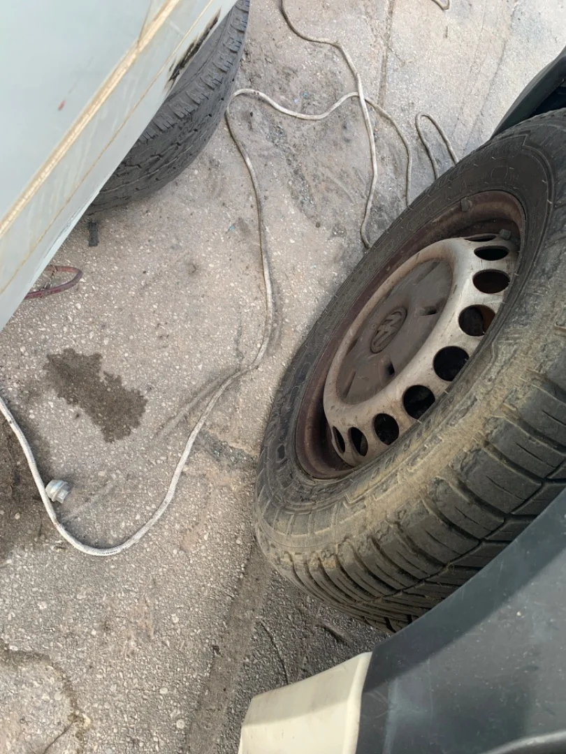 Foto de LLANTA VOLKSWAGEN CRAFTER FURGÓN (2E) 2.5 TDI DPF (109 CV / 80 KW) referencia 2E0601019AL