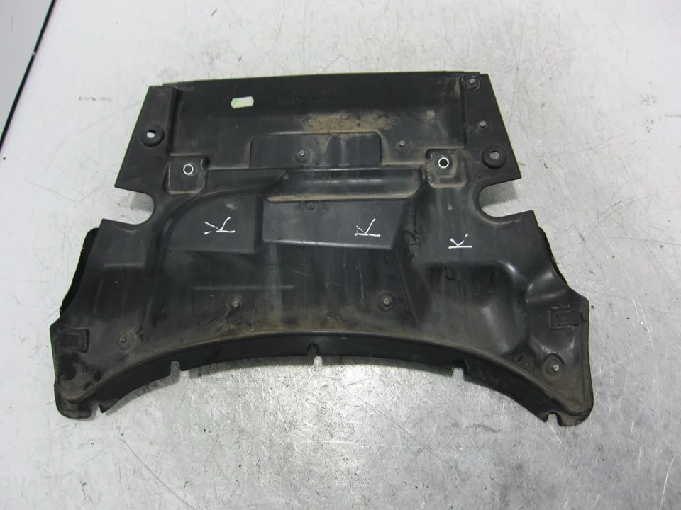 Foto de MOLDURA PORSCHE CAYENNE (TIPO 92A) referencia 7P5819523B