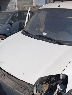 Foto de CAPO CITROEN BERLINGO 1.9 Diesel (69 CV / 51 KW) referencia 9839337980 foto 3