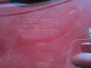 Foto de PILOTO TRASERO IZQUIERDO FORD FOCUS BERLINA (CAK) 1.8 16V CAT (116 CV / 85 KW) referencia 1M5113405 foto 4