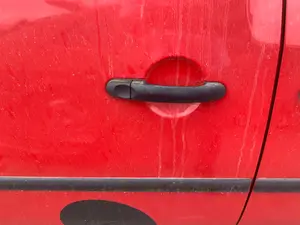 Foto de MANETA EXTERIOR LATERAL DERECHA VOLKSWAGEN CADDY (2K)(02.2004) 2.0 SDI (69 CV / 51 KW)