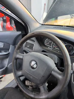 Foto de VOLANTE KIA CARENS (RS) 2.0 Turbodiesel CAT (113 CV / 83 KW) referencia 0K2FJ32980GW
