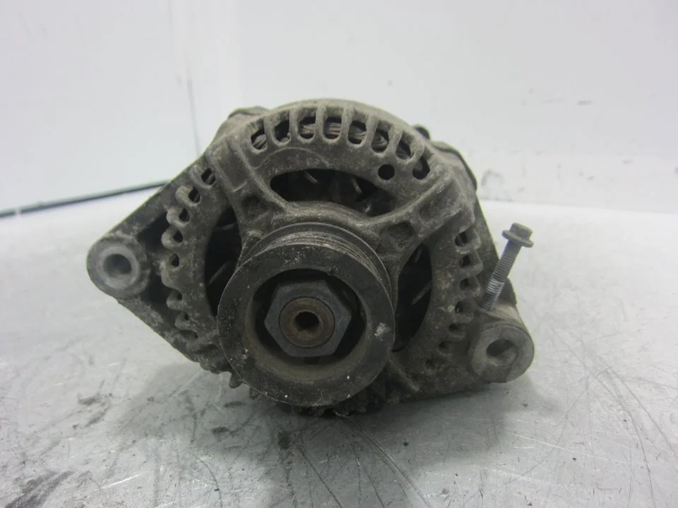 Foto de ALTERNADOR MG ROVER ROVER 45 (T/RT) 1.4 16V CAT (103 CV / 76 KW) referencia YLE101520