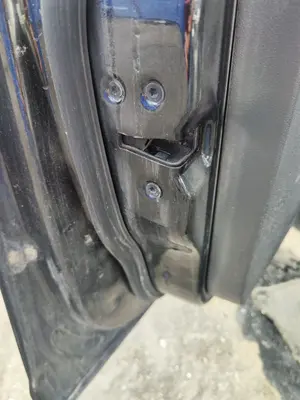 Foto de CERRADURA PUERTA DELANTERA IZQUIERDA FORD FOCUS C-MAX (CAP)(2003) 1.6 TDCi CAT (109 CV / 80 KW) referencia 4976083