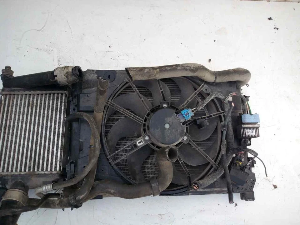 Foto de ELECTROVENTILADOR DACIA LOGAN II 1.5 dCi Diesel FAP CAT (90 CV / 66 KW) referencia 214818009R