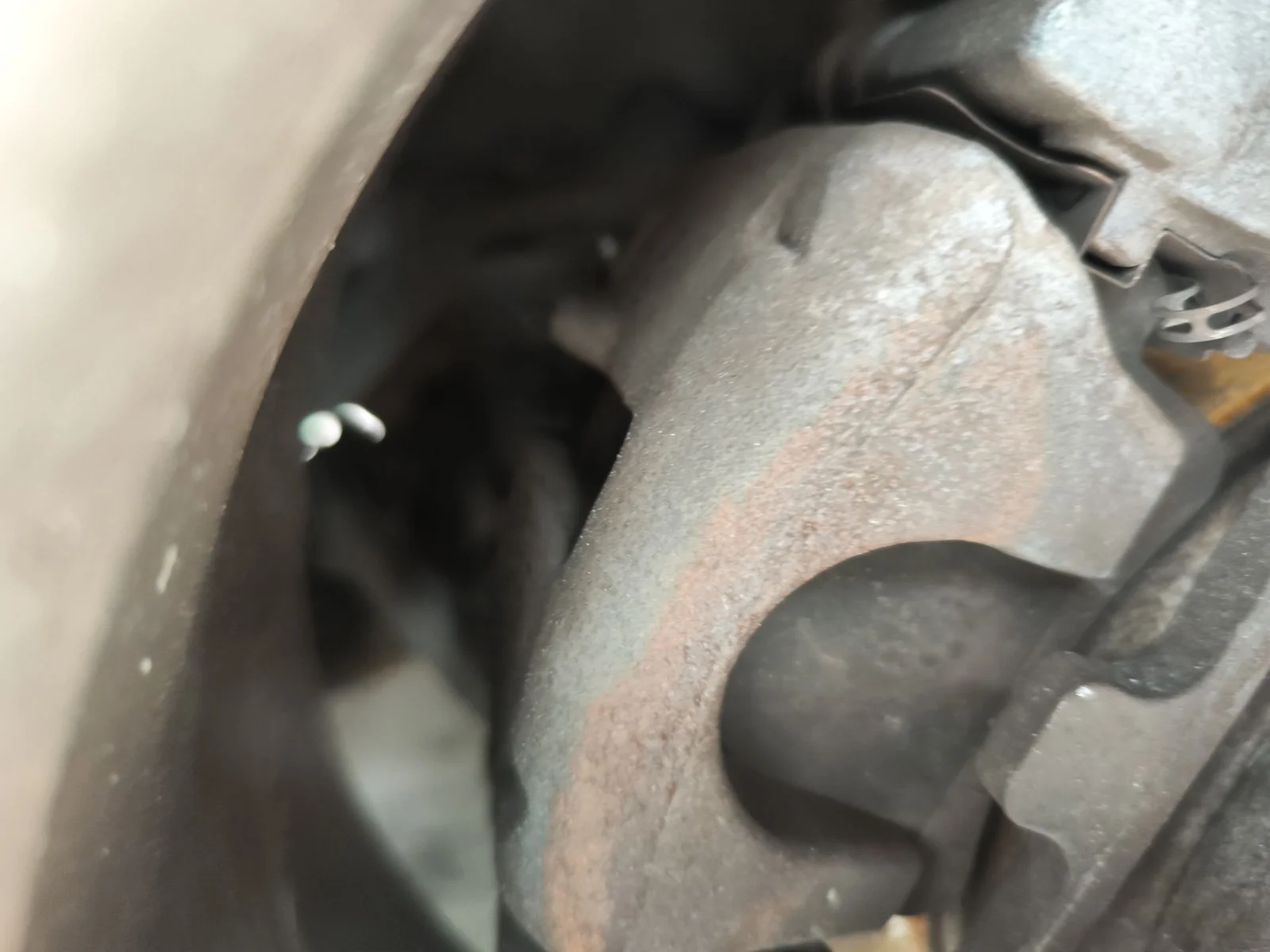 Foto de PINZA DE FRENO TRASERA IZQUIERDA AUDI A5 COUPE (8T) 2.0 16V TDI (170 CV / 125 KW)