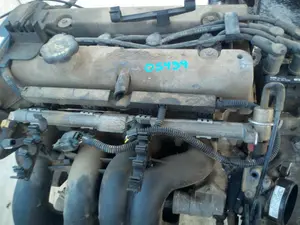 Foto de MOTOR COMPLETO FORD FOCUS BERLINA (CAK) referencia FYDB foto 17