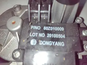 Foto de MOTOR LIMPIA TRASERO OPEL ASTRA K BERLINA 5P referencia 60Z010009 foto 2