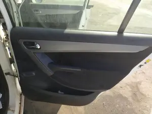 Foto de CERRADURA PUERTA TRASERA DERECHA CITROEN GRAND C4 PICASSO 1.6 16V (120 CV / 88 KW) referencia 9138J8