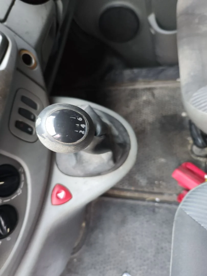 Foto de PALANCA CAMBIO OPEL VIVARO FURGÓN/COMBI 2.0 16V CDTI (114 CV / 84 KW)