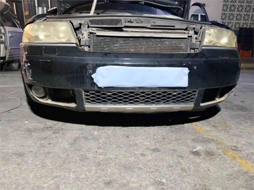 Foto de REFUERZO PARAGOLPES DELANTERO AUDI ALLROAD QUATTRO QUATTRO (4B5)