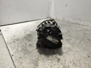 Foto de ALTERNADOR RENAULT CAPTUR I 1.5 dCi Diesel FAP (110 CV / 81 KW) referencia 231008918R foto 7