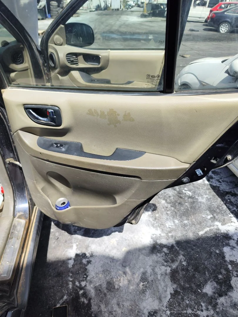 Foto de GUARNECIDO PUERTA TRASERA DERECHA HYUNDAI SANTA FE (SM) 2.4 CAT (146 CV / 107 KW)
