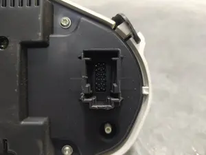 Foto de CUADRO INSTRUMENTOS FORD FIESTA (CNN) 1.0 EcoBoost CAT (101 CV / 74 KW) referencia C1BT10849EAN foto 4
