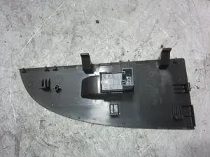 Foto de MANDO ELEVALUNAS DELANTERO DERECHO SEAT LEON (1P1) 1.9 TDI (105 CV / 77 KW) referencia 1F0959855 foto 4