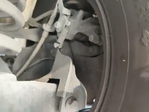Foto de PINZA DE FRENO TRASERA DERECHA FORD FOCUS FAMILIAR (CAK) 1.8 TDCi Turbodiesel CAT (116 CV / 85 KW)