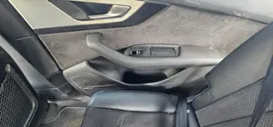 Foto de MANDO ELEVALUNAS TRASERO DERECHO AUDI SQ7 (4MB) 4.0 V8 TDI (435 CV / 320 KW) referencia 4F0959855A
