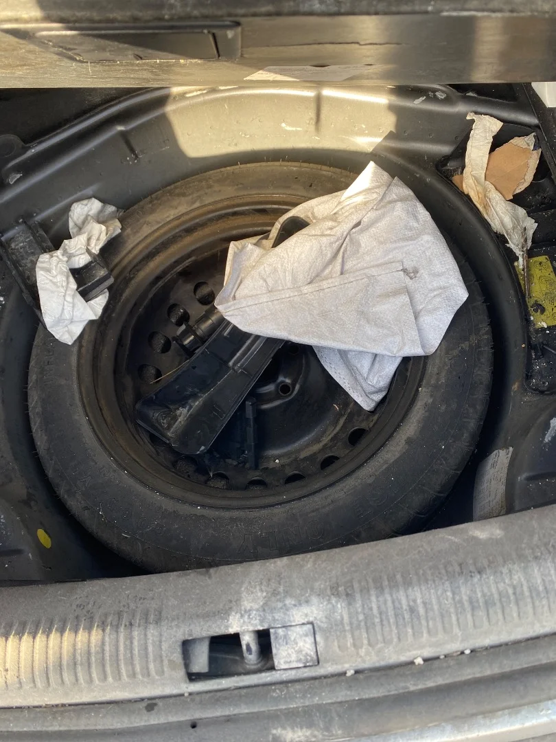 Foto de RUEDA DE REPUESTO AUDI A4 BERLINA (8E) 1.9 TDI (131 CV / 96 KW) referencia 447601025S FKZ