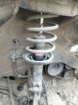 Foto de AMORTIGUADOR DELANTERO DERECHO SEAT IBIZA (6K1) 1.4  (60 CV / 44 KW)