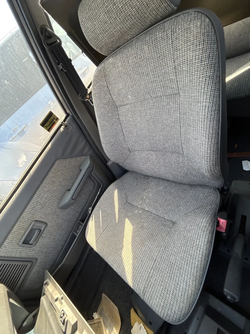 Foto de ASIENTO DELANTERO DERECHO PEUGEOT 309 1.6 (88 CV / 65 KW)
