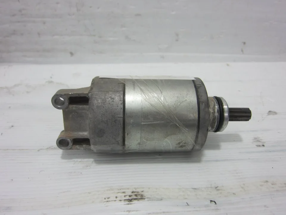 Foto de MOTOR ARRANQUE SUZUKI GSR 600 referencia 44610000