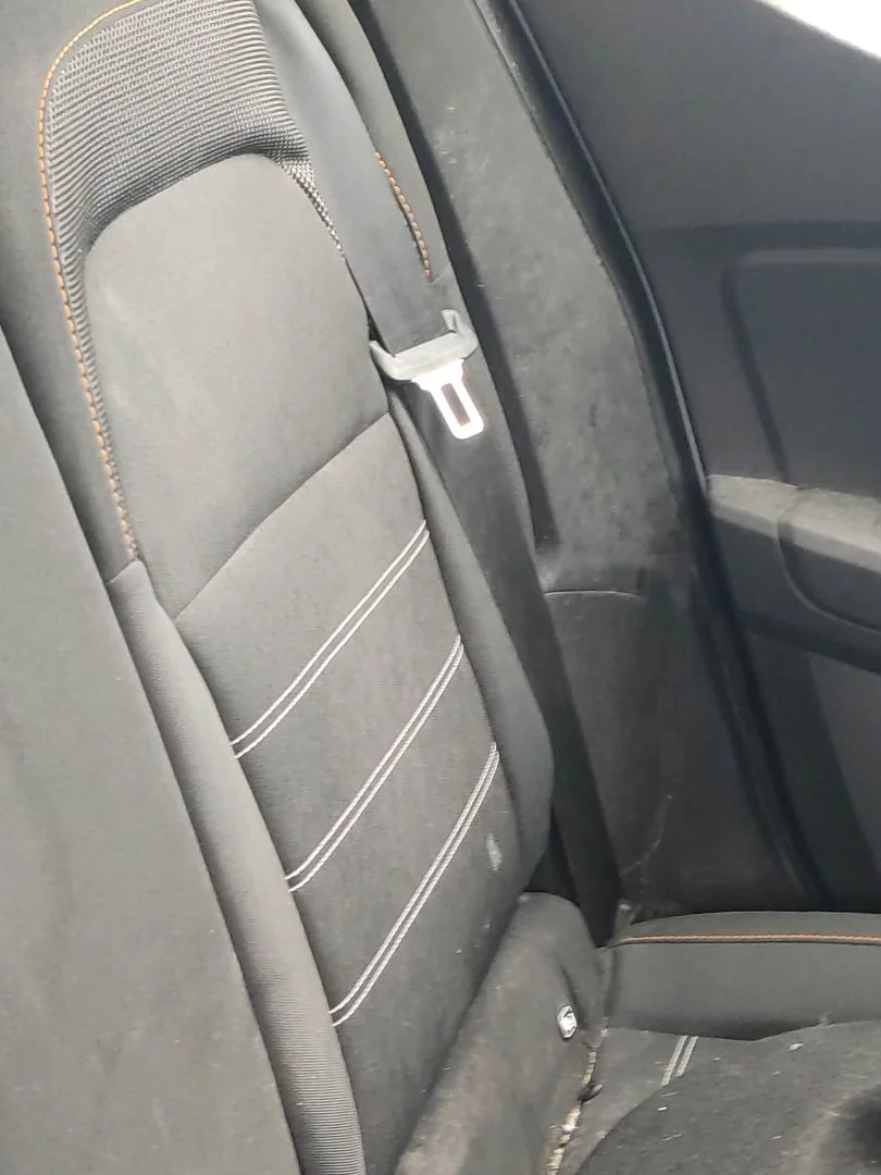 Foto de CINTURON SEGURIDAD TRASERO DERECHO DACIA SANDERO III 1.0 TCE CAT (91 CV / 67 KW) referencia 888416959R